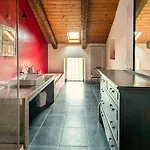 Apartamento Large Among The Hazelnuts - Unesco Castellero