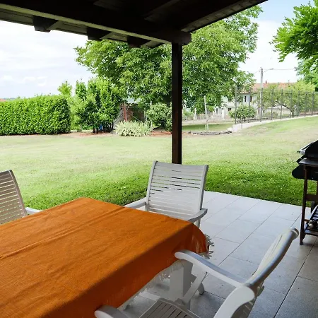 Large Among The Hazelnuts - Unesco Apartment Castellero